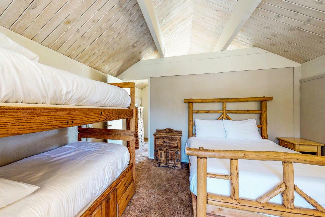 Waterfront Apres' Ski Cabin Willa South Lake Tahoe Zewnętrze zdjęcie